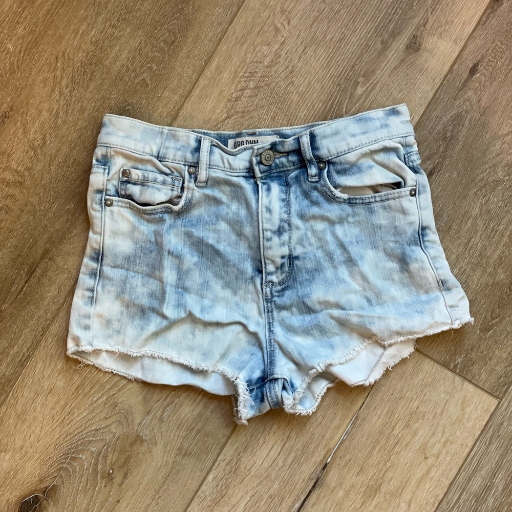 🩵GRG DNM Whitewashed Shorts